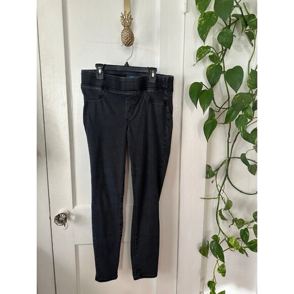 Old Navy women’s size 29 (8) black Jeans - Picture 1 of 9